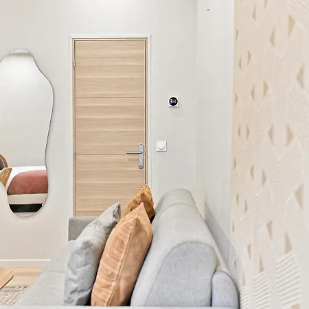 Air-conditioned & Comfortable In 17