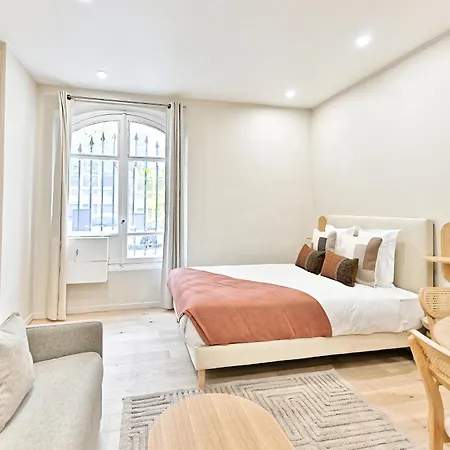 Apartamento Air-conditioned & Comfortable In 17