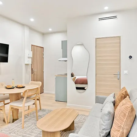 Apartmán Air-conditioned & Comfortable In 17 Paříž