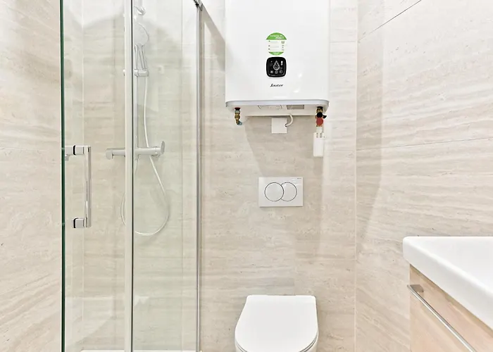 Air-conditioned & Comfortable In 17 Parijs