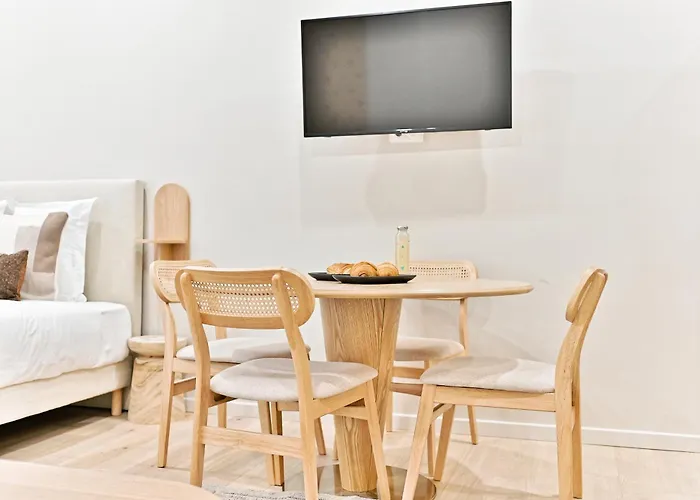 아파트 Air-conditioned & Comfortable In 17